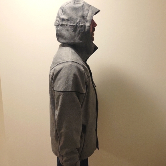 Volcom Men's Gray Performance Jacket - Picture 8 of 9